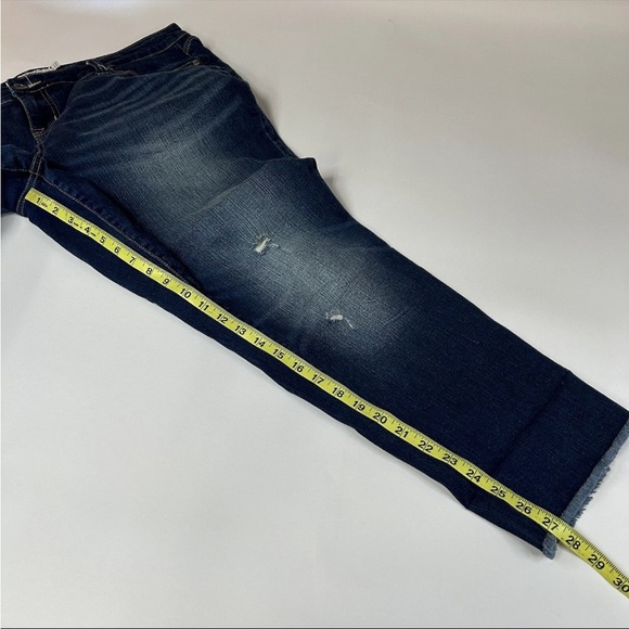Torrid Women’s Jeans Plus Size 18 Boyfriend Dark Wash Distressing #2512 - Picture 12 of 16